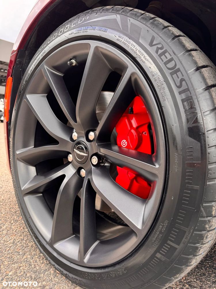 Dodge Challenger - 17