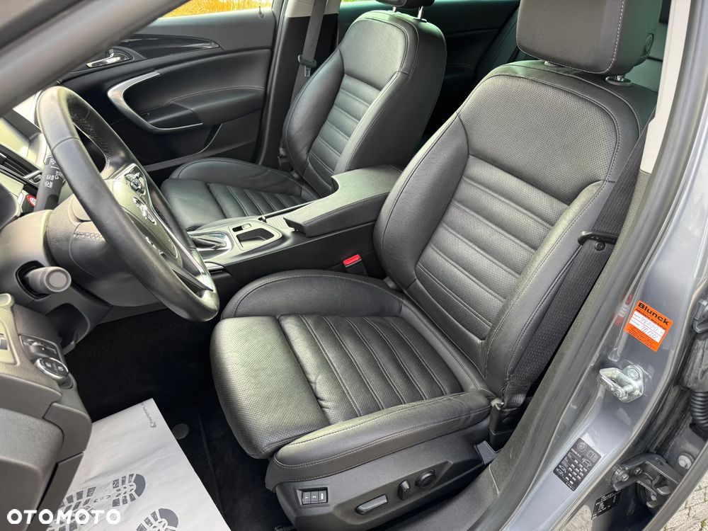 Opel Insignia - 14