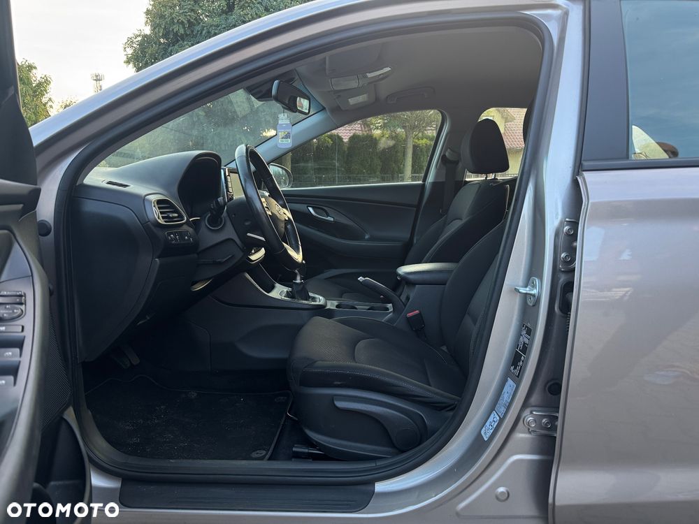 Hyundai i30 - 10