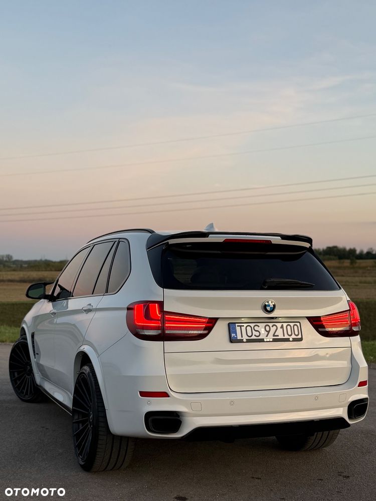 BMW X5 xDrive35i - 24