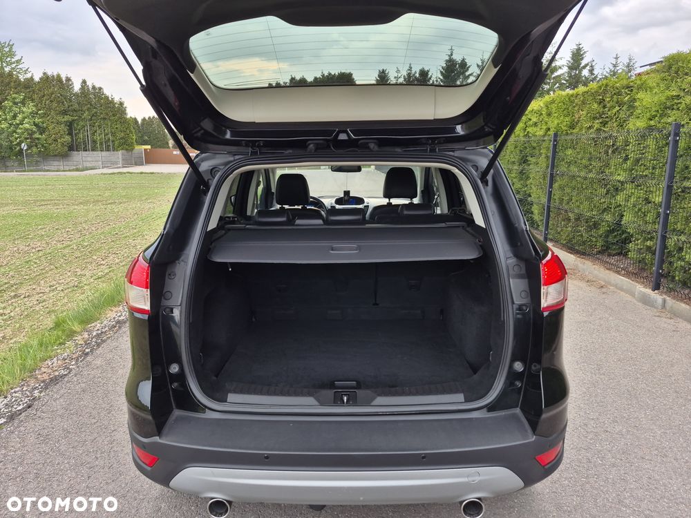 Ford Kuga 2.0 TDCi 2x4 Titanium - 11