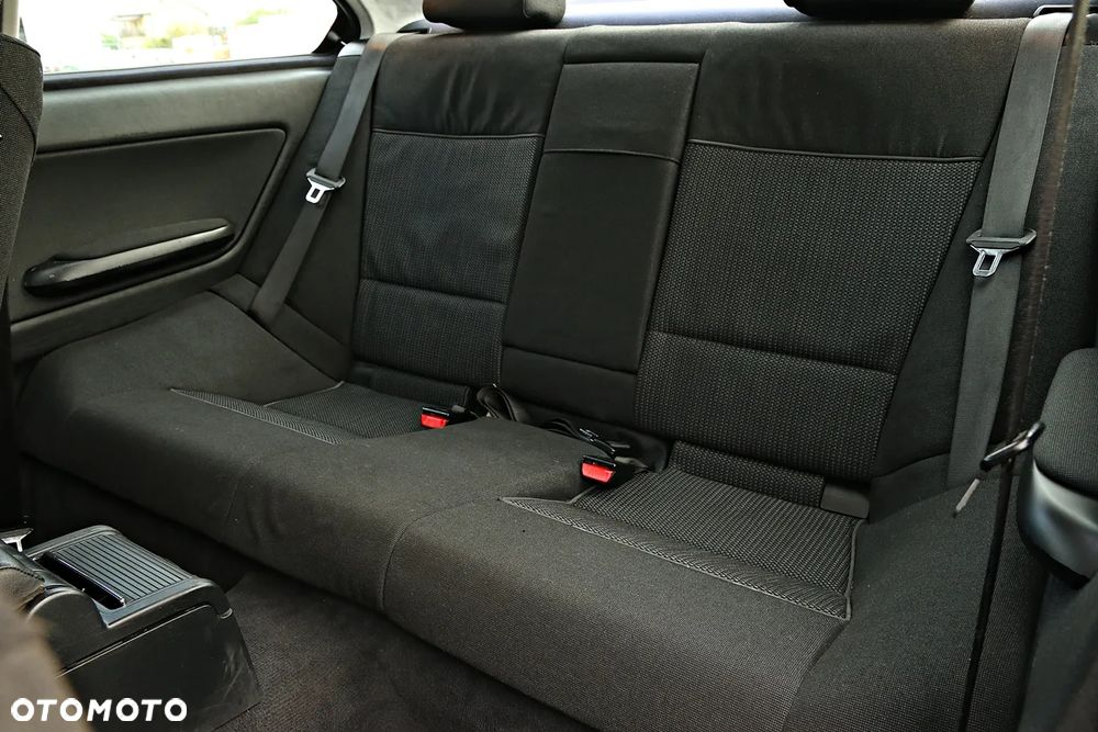 BMW Seria 3 - 23