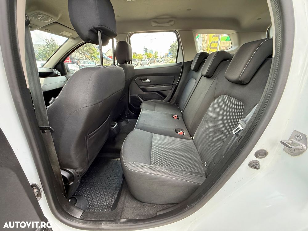Dacia Duster 1.5 Blue dCi 4WD Comfort - 6