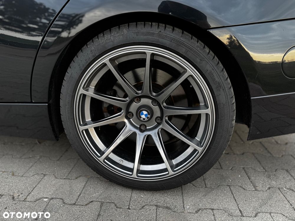 BMW Seria 3 335d DPF Edition Sport - 16