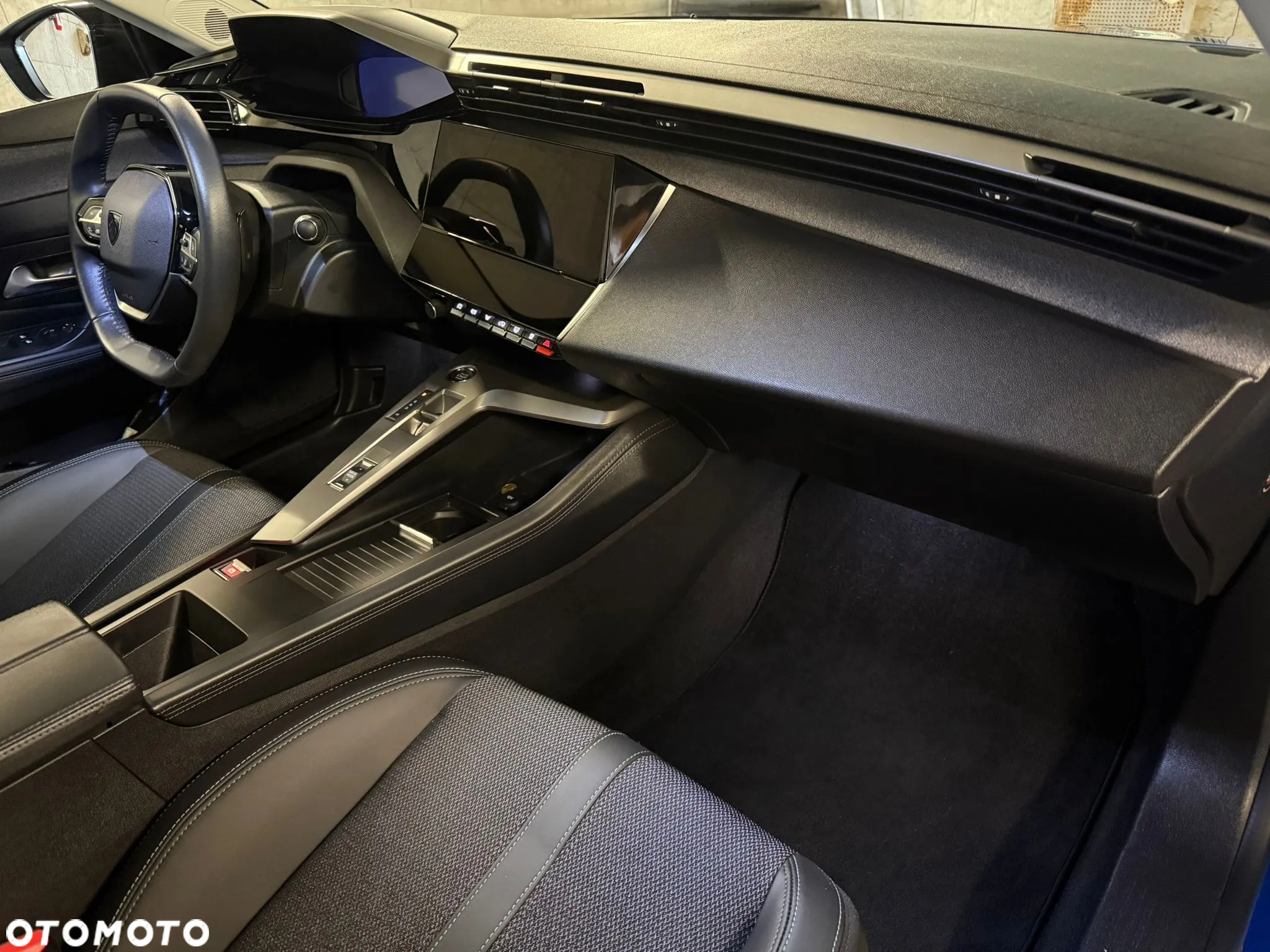 Peugeot 308 1.2 PureTech Allure Pack S&S EAT8 - 4