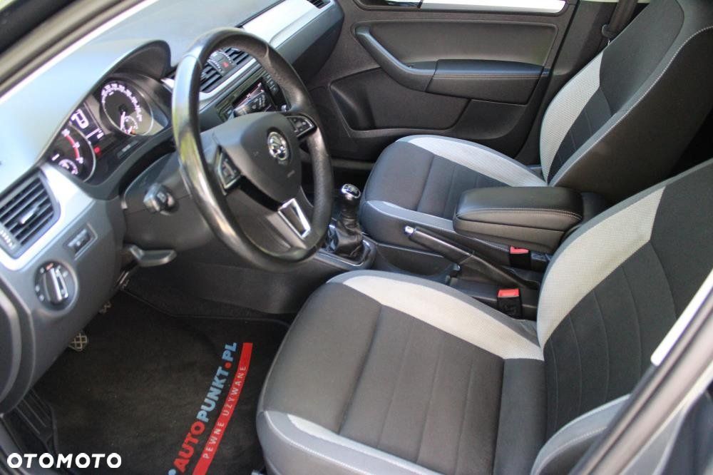 Skoda RAPID - 10