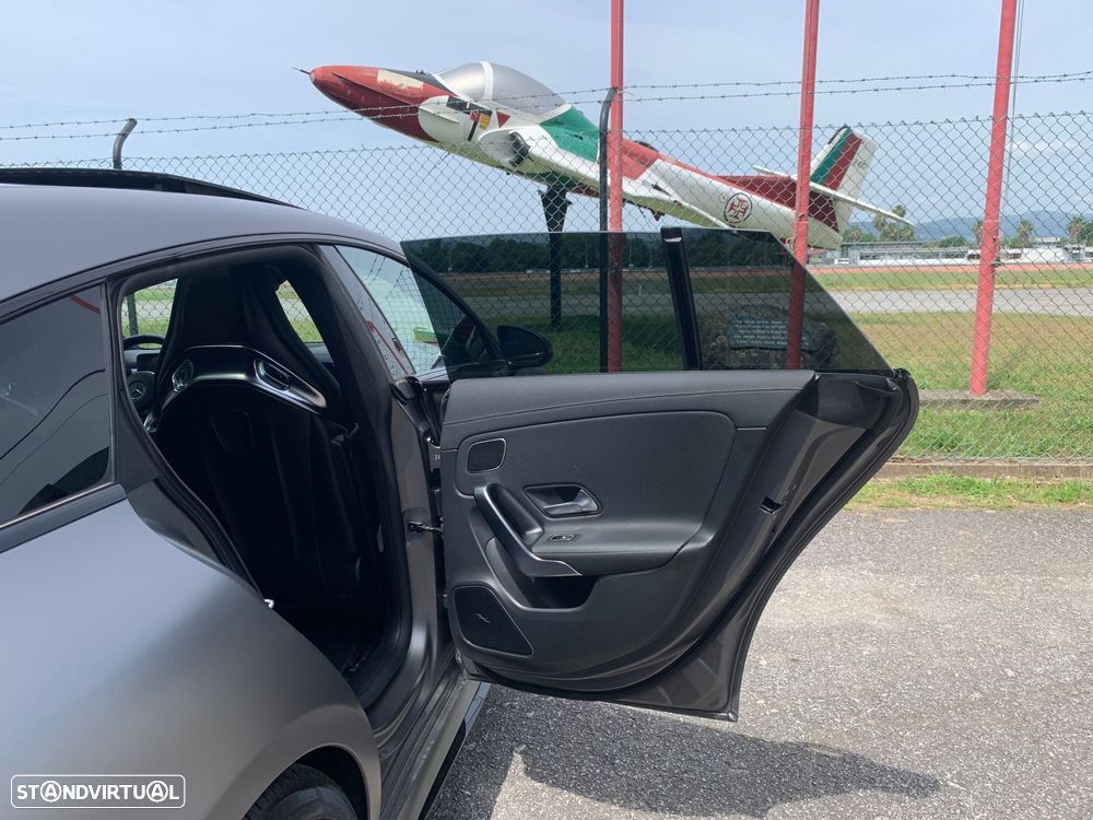 Mercedes-Benz CLA 45 AMG S 4Matic+ Speedshift 8G-D Edition 55 - 52