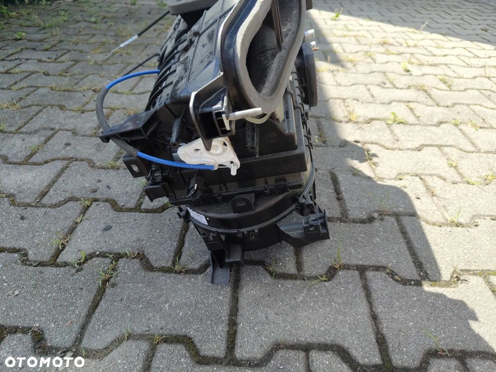 Suzuki Swift Mk8 nagrzewnica Europa - 3