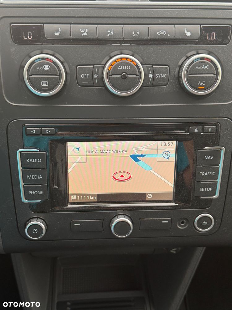 Volkswagen Touran 1.6 TDI DPF MATCH - 21