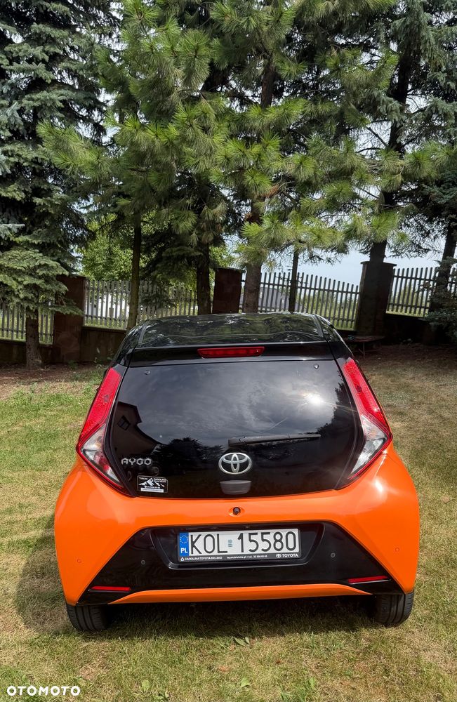 Toyota Aygo 1.0 VVT-i Black Edition - 2