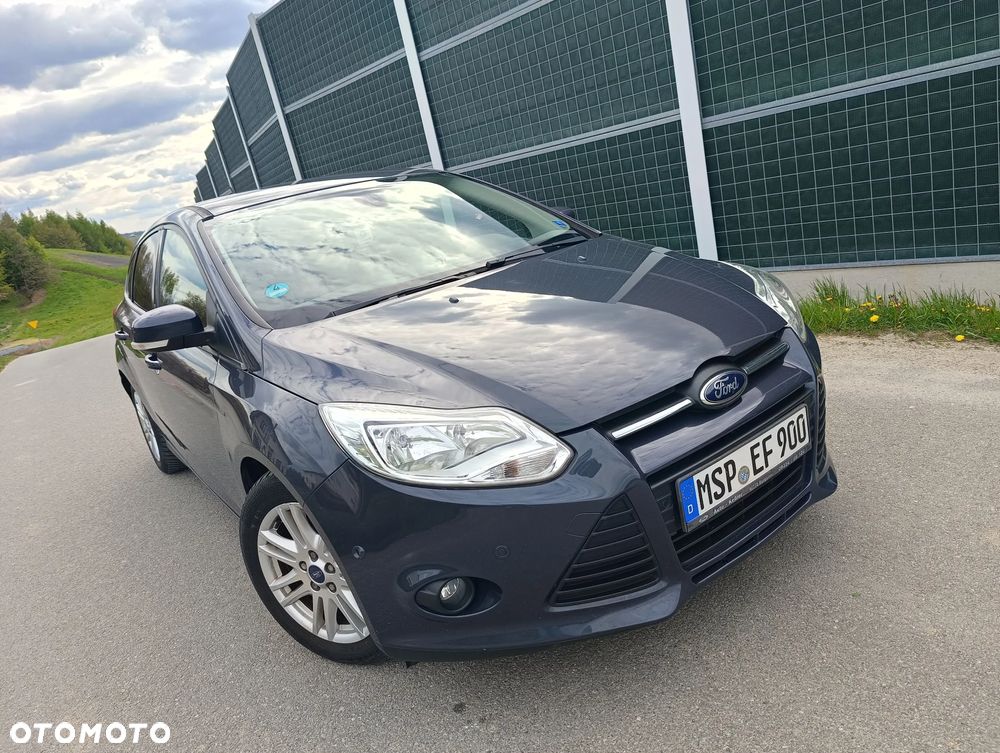 Ford Focus 1.6 TDCi DPF Champions Edition - 9