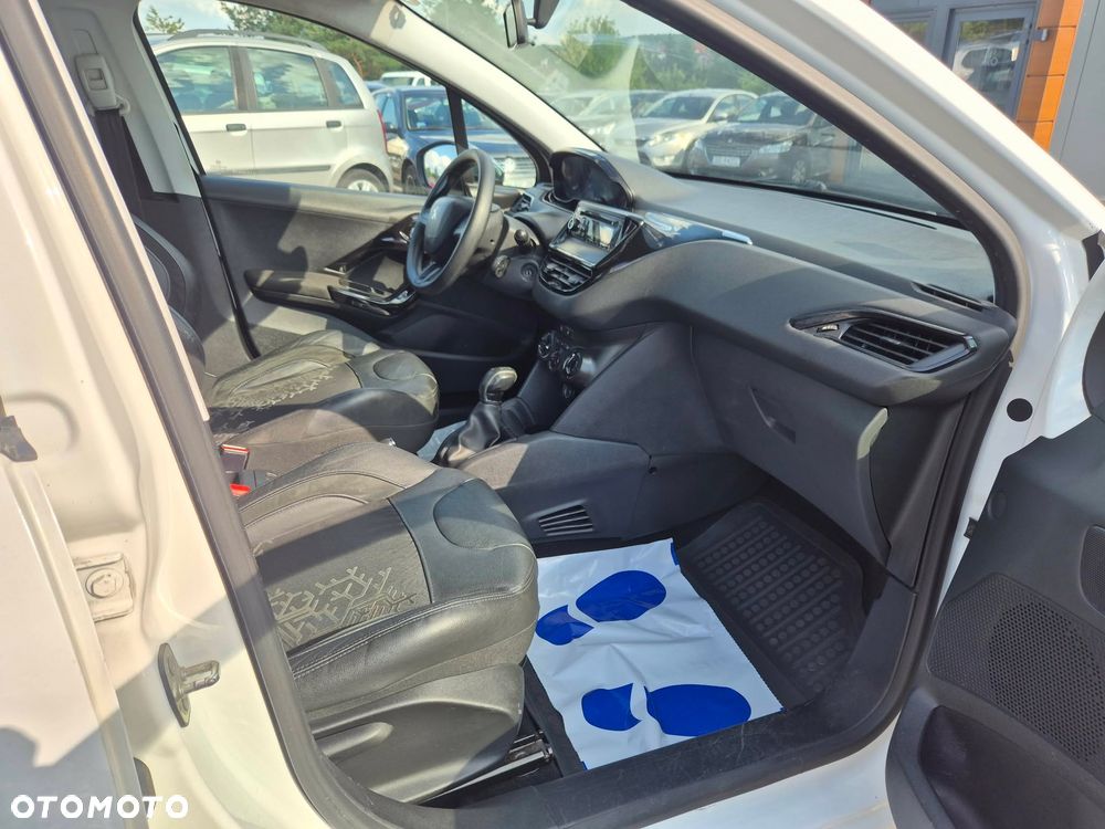 Peugeot 208 1.4 HDi Business Line - 22