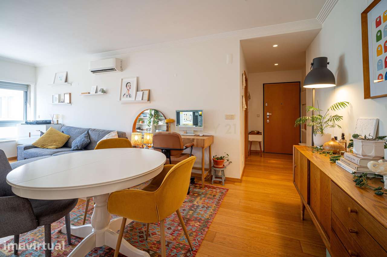 T1 no Condomínio Telheiras Residence na Quinta dos Barros em Lisboa - Grande imagem: 5/27