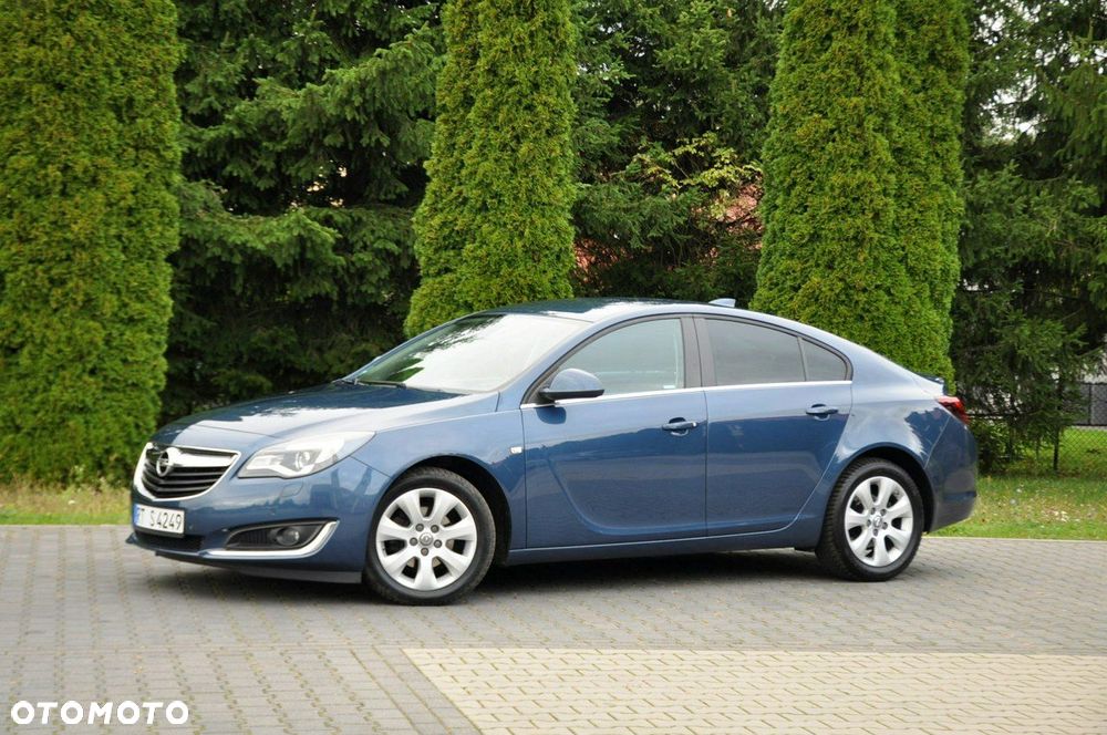 Opel Insignia - 11