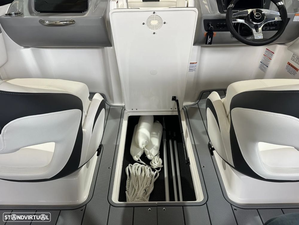 Chaparral 21 SSI OB - 32