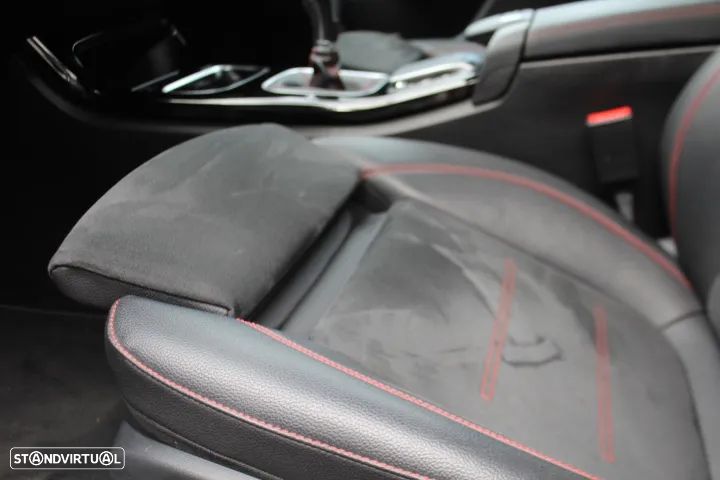 Mercedes-Benz A 180 d AMG Line - 54