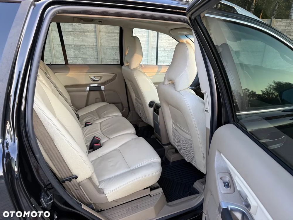 Volvo XC 90 3.2 AWD Executive - 33