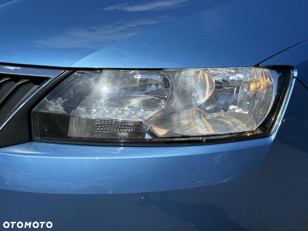 Skoda RAPID 1.0 TSI Ambition - 9