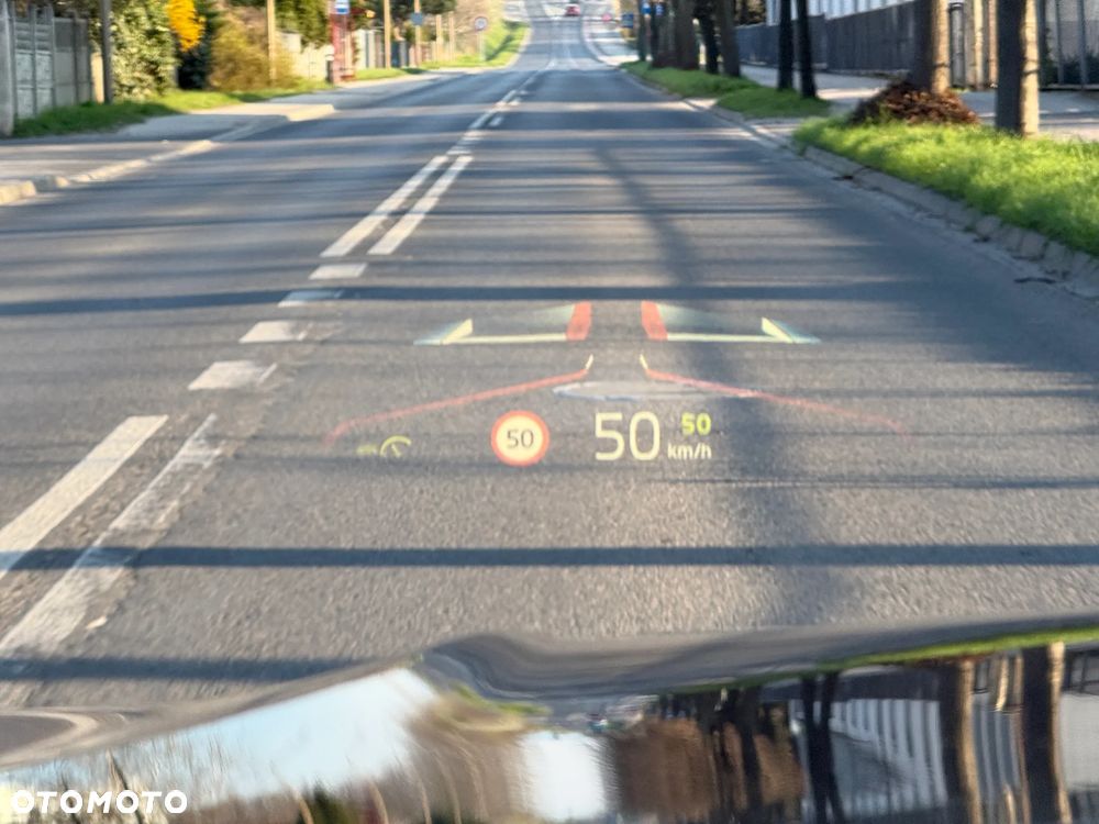 BMW Seria 3 320d xDrive M Sport sport - 32