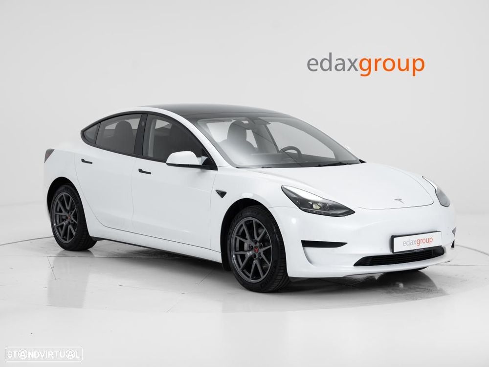 Tesla Model 3 Standard Range Plus RWD - 2