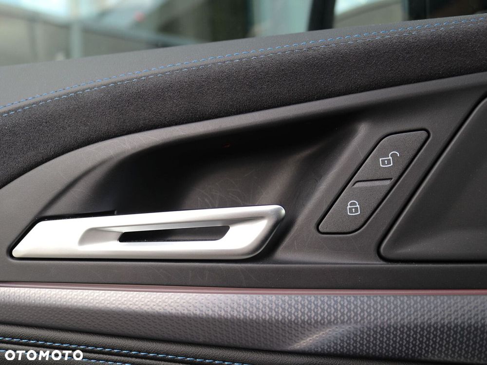 BMW X1 - 18