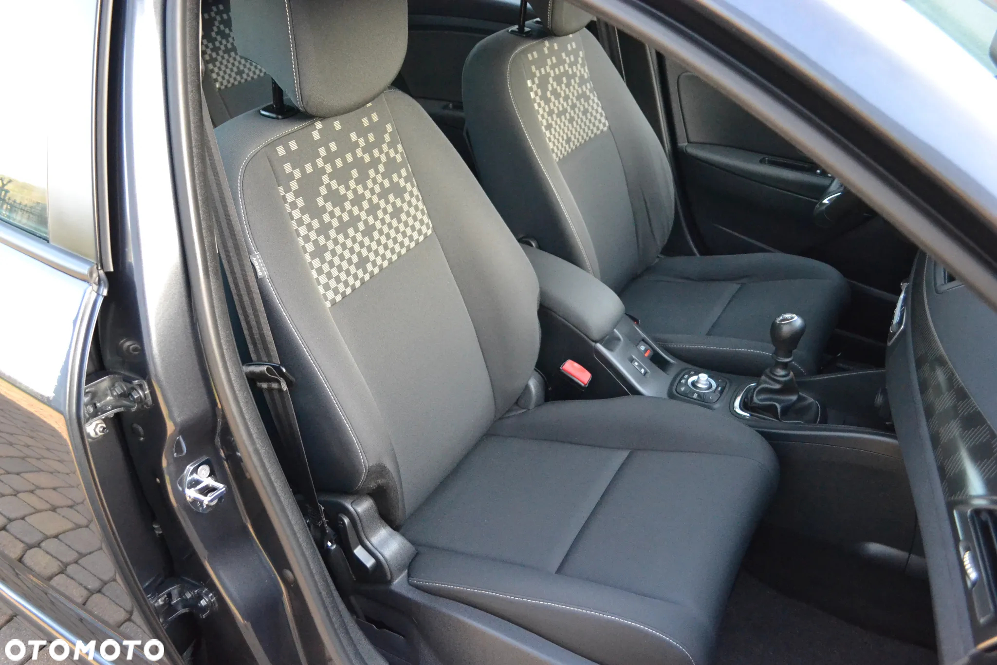 Renault Megane 1.6 16V Color Edition - 27
