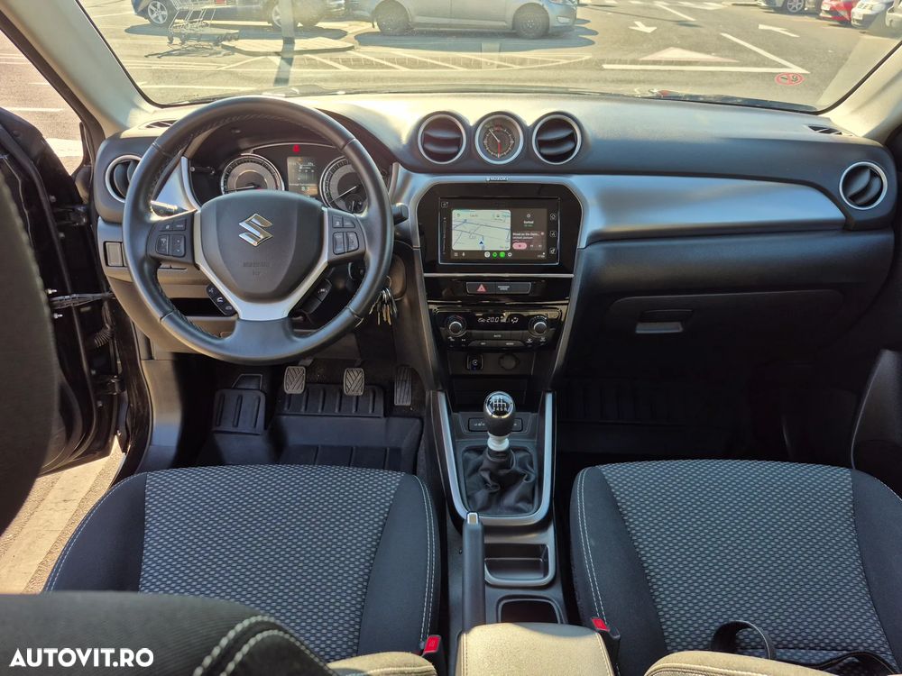 Suzuki Vitara 1.4 Boosterjet MHEV Passion - 18