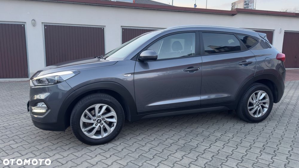 Hyundai Tucson 1.7 CRDI BlueDrive Comfort 2WD - 10
