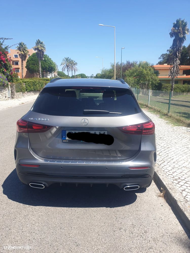 Mercedes-Benz GLA 200 d AMG Line - 2