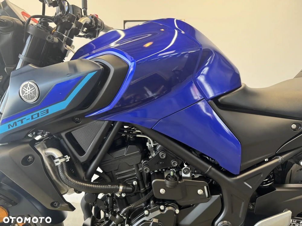 Yamaha MT - 22