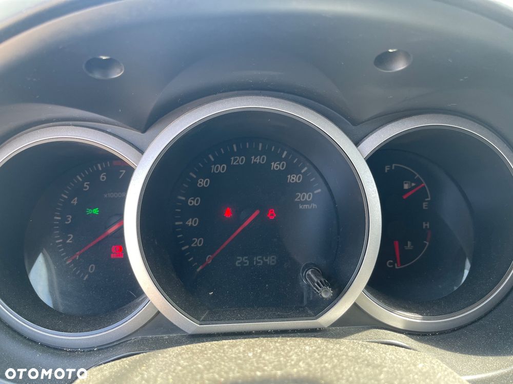 Suzuki Grand Vitara 2.0 De luxe - 14