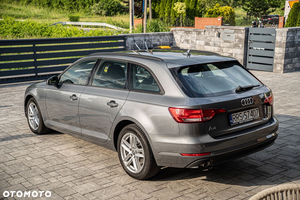 Audi A4 Avant 2.0 TDI S tronic - 24