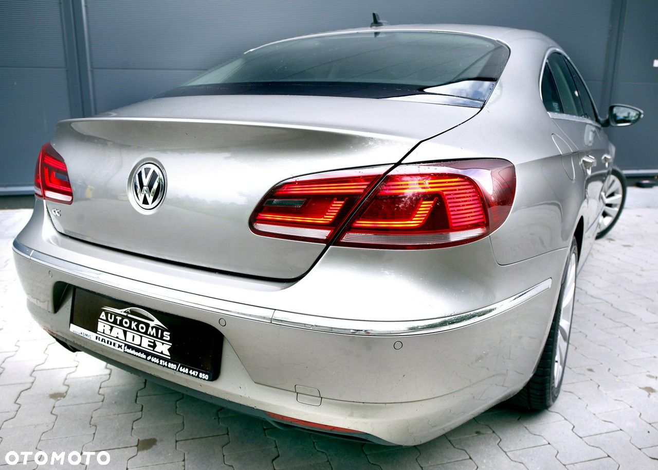Volkswagen Passat CC - 28