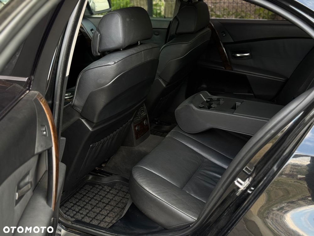BMW Seria 5 - 10