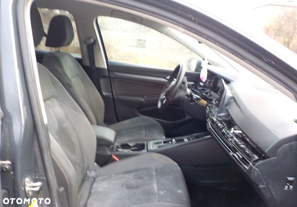 Volkswagen Golf - 19