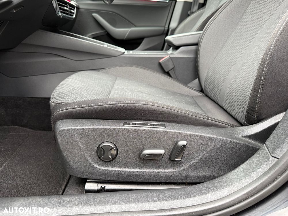 Skoda Octavia 2.0 TDI DSG First Edition - 32