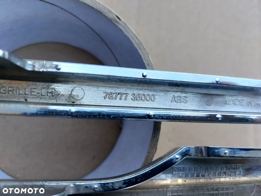 Ssang Yong Tivoli Lift 19- Listwa Zderzaka Przód Chrom L+R - 6