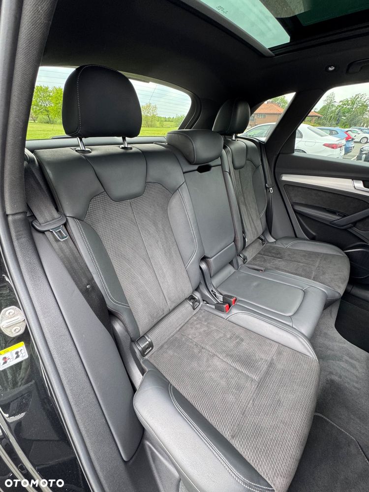 Audi SQ5 - 30