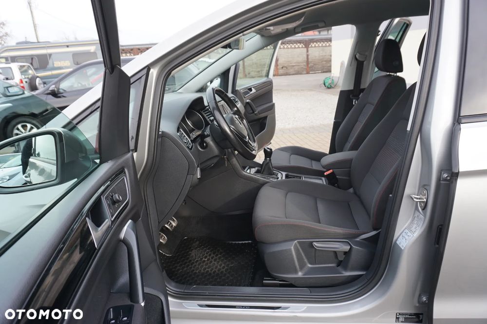 Volkswagen Golf Sportsvan 1.2 TSI (BlueMotion Technology) Comfortline - 20