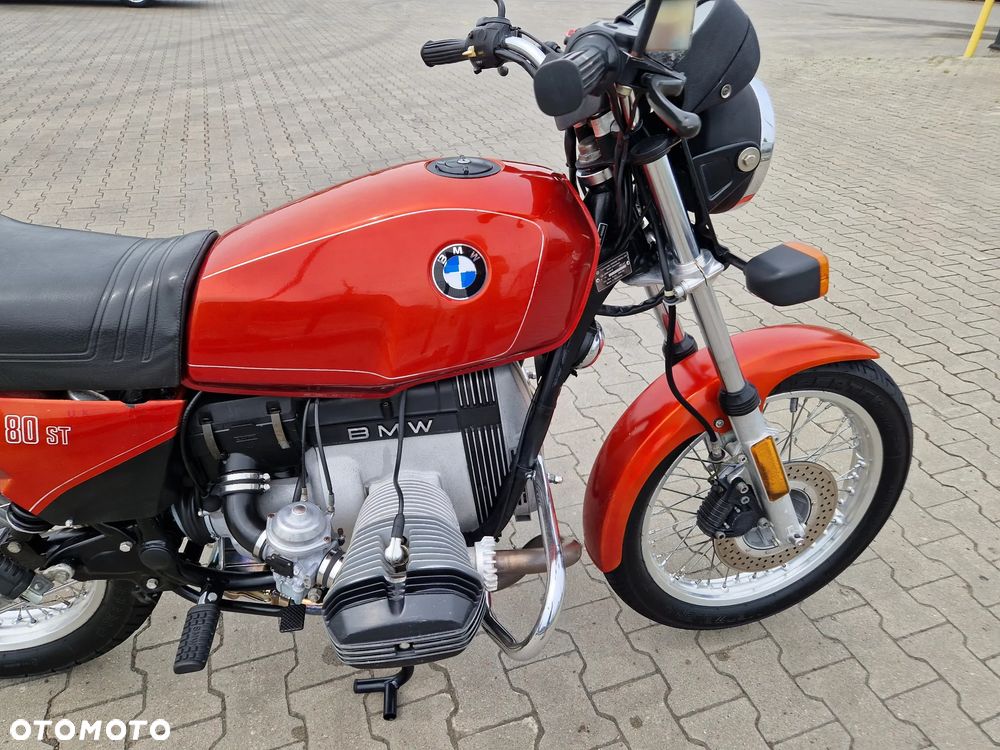 BMW R - 8
