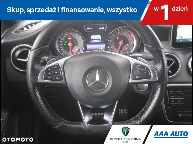 Mercedes-Benz CLA - 17