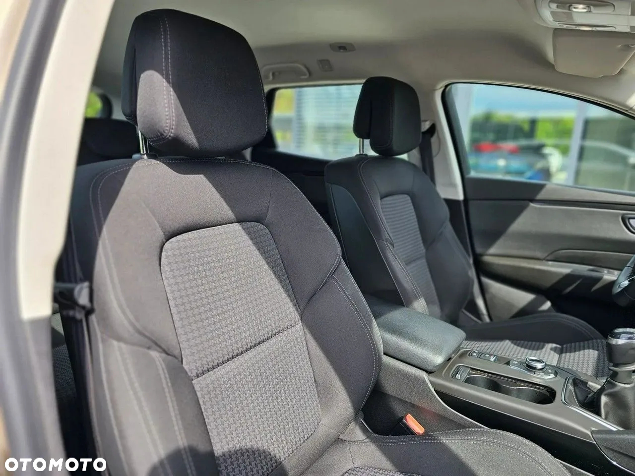 Renault Talisman 1.7 Blue dCi Business - 38