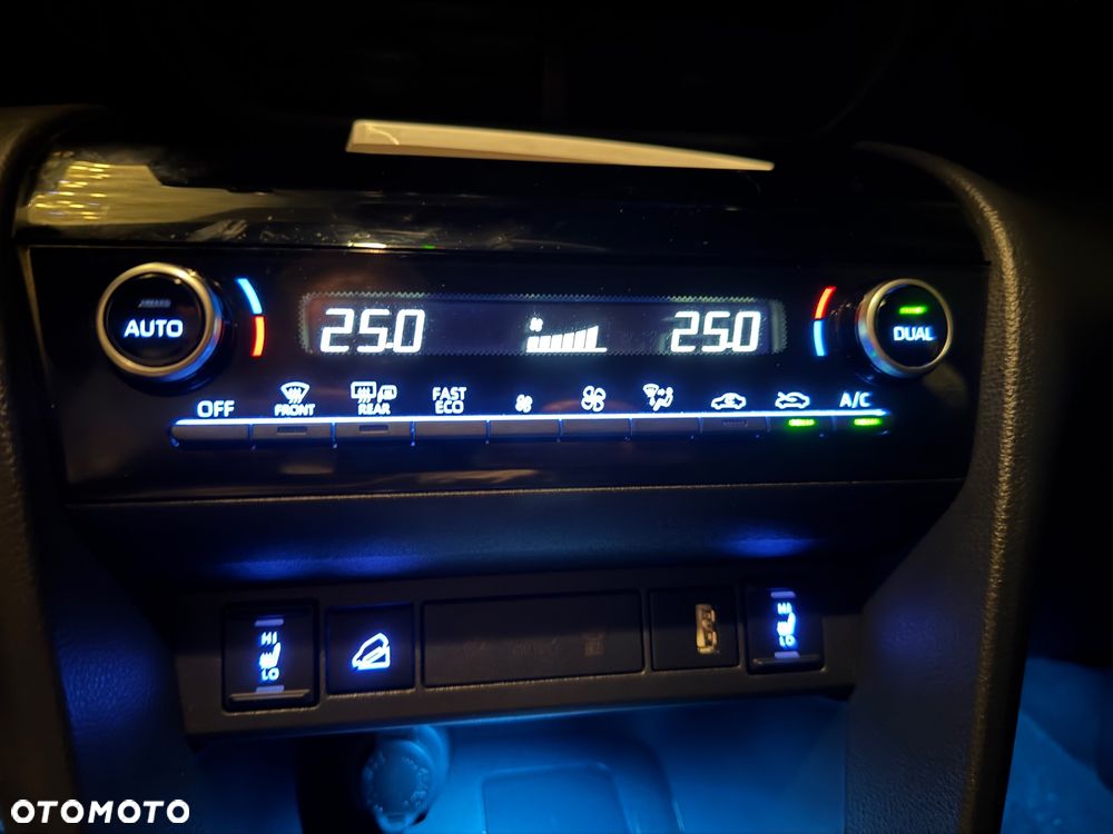 Toyota Yaris Cross Hybrid 1.5 Adventure - 18