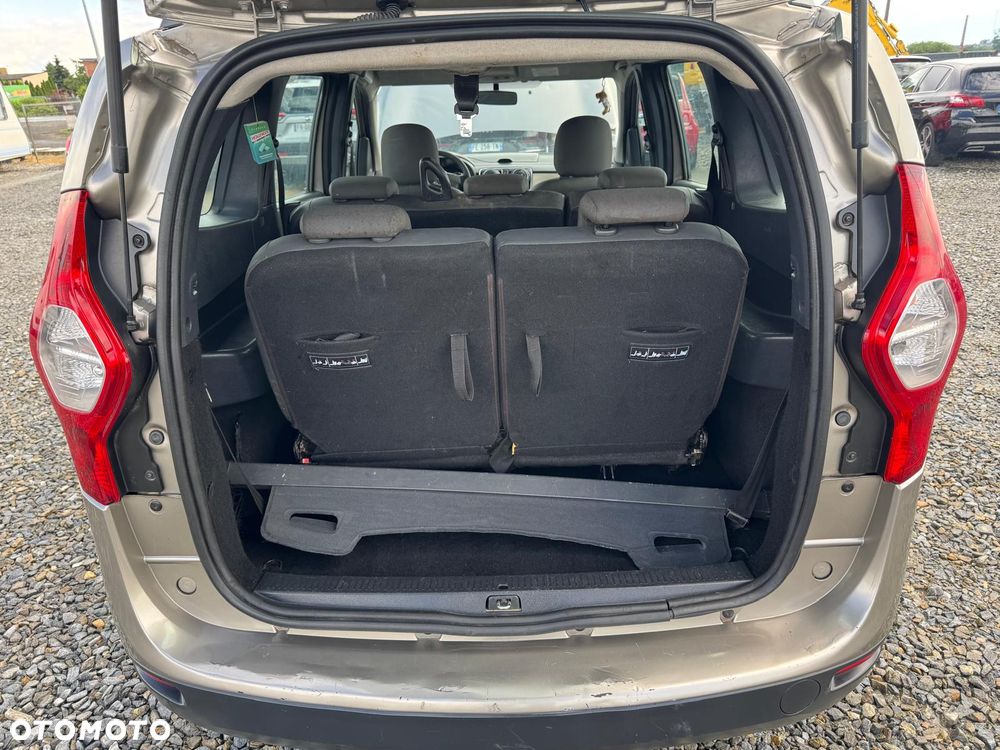 Dacia Lodgy dCi 110 Celebration - 13