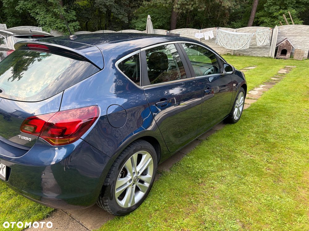 Opel Astra 1.4 T Cosmo - 5