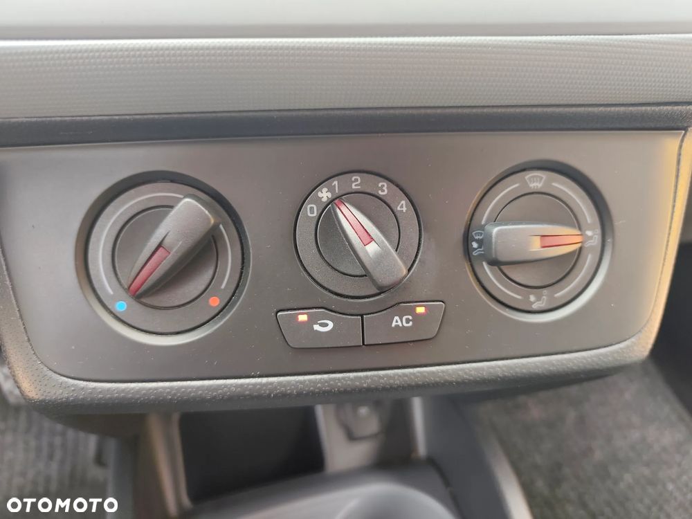 Seat Ibiza 1.4 16V Entry - 13
