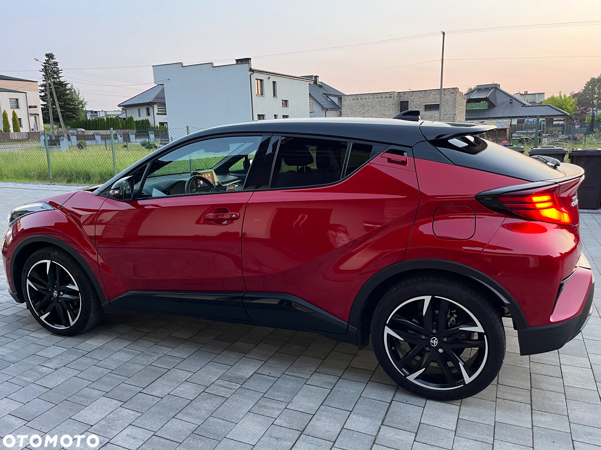 Toyota C-HR 2.0 Hybrid GR Sport - 6