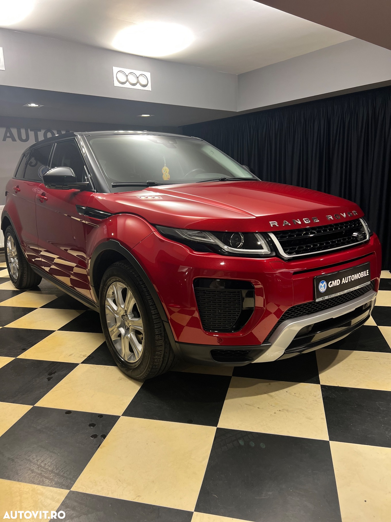 Land Rover Range Rover Evoque - 14