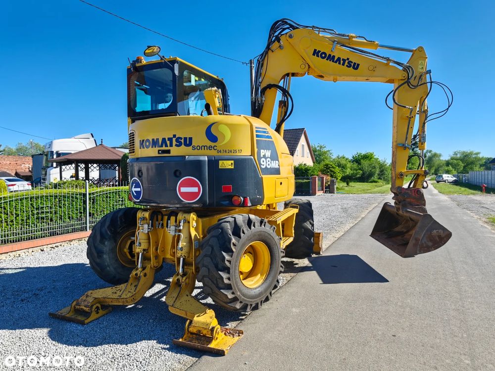 Komatsu PW98 MR-8 - 3