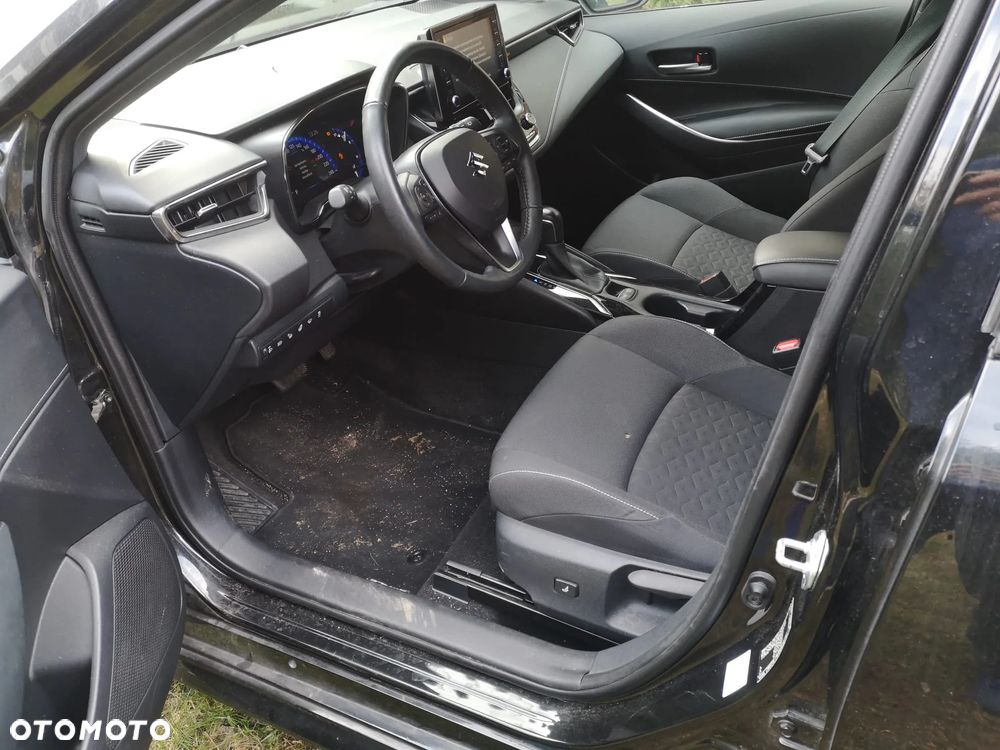 Suzuki Swace 1.8 Hybrid CVT Comfort+ - 10